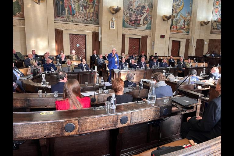 Cllr Kevin Bentley delivers a speech at full council.